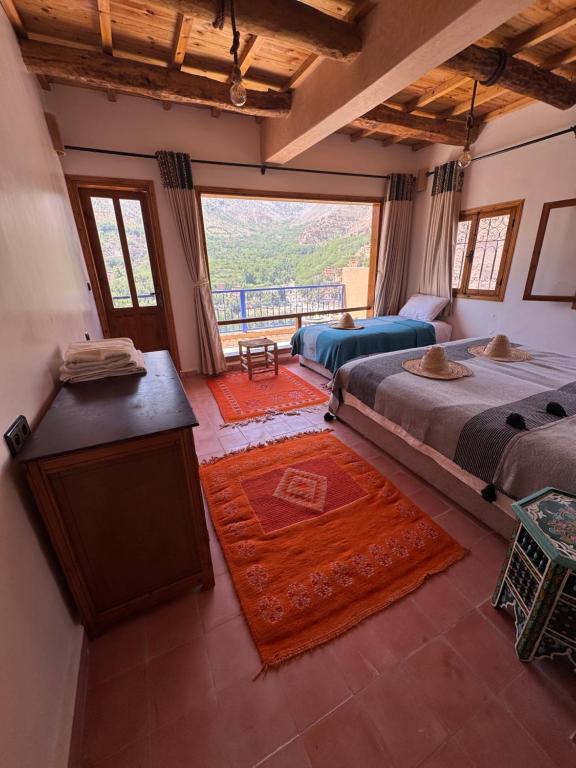 Comfortable room at Riad Atlas 4 Seasons